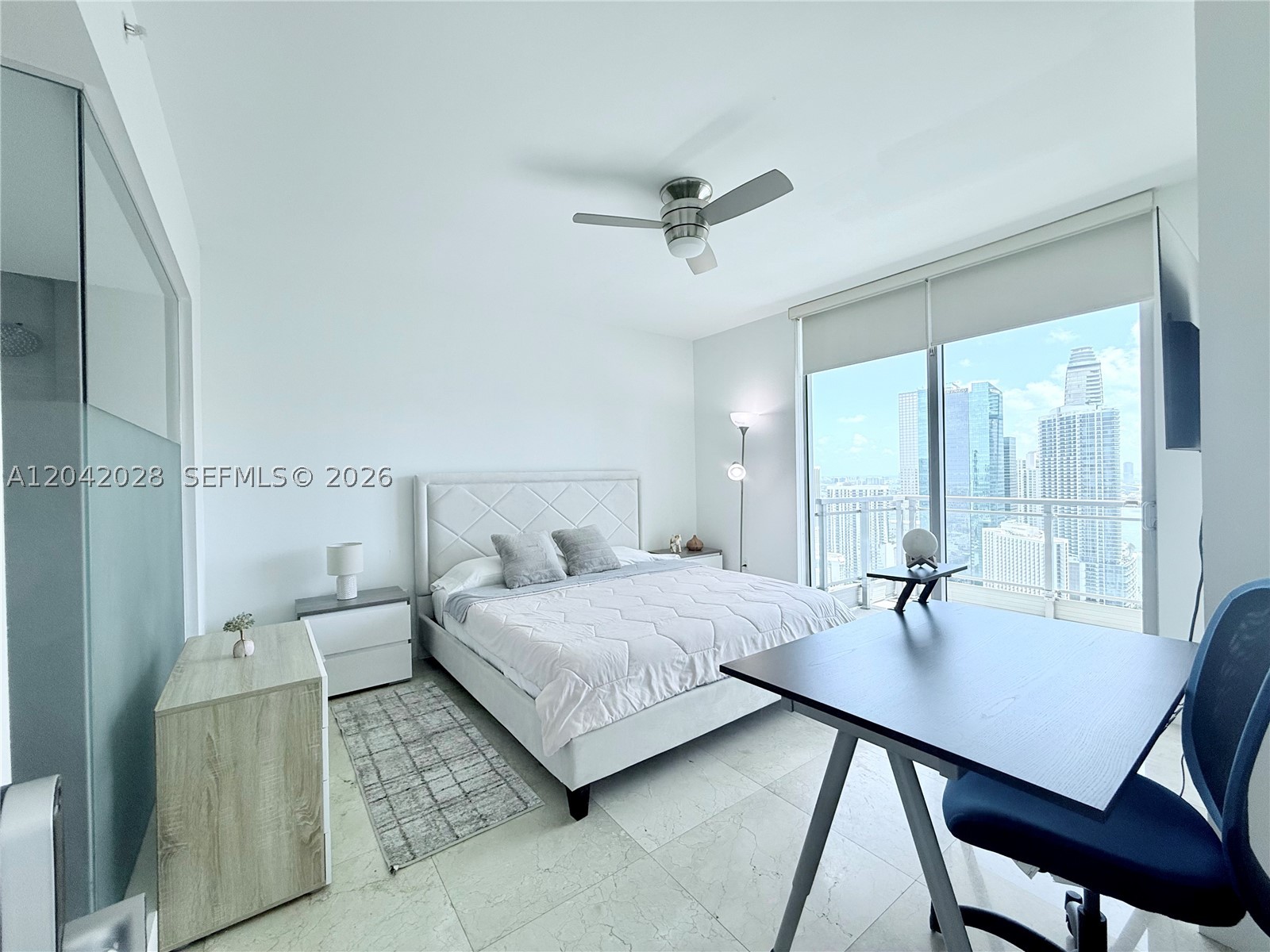 92 SW 3rd St #4311 Miami, FL 33130