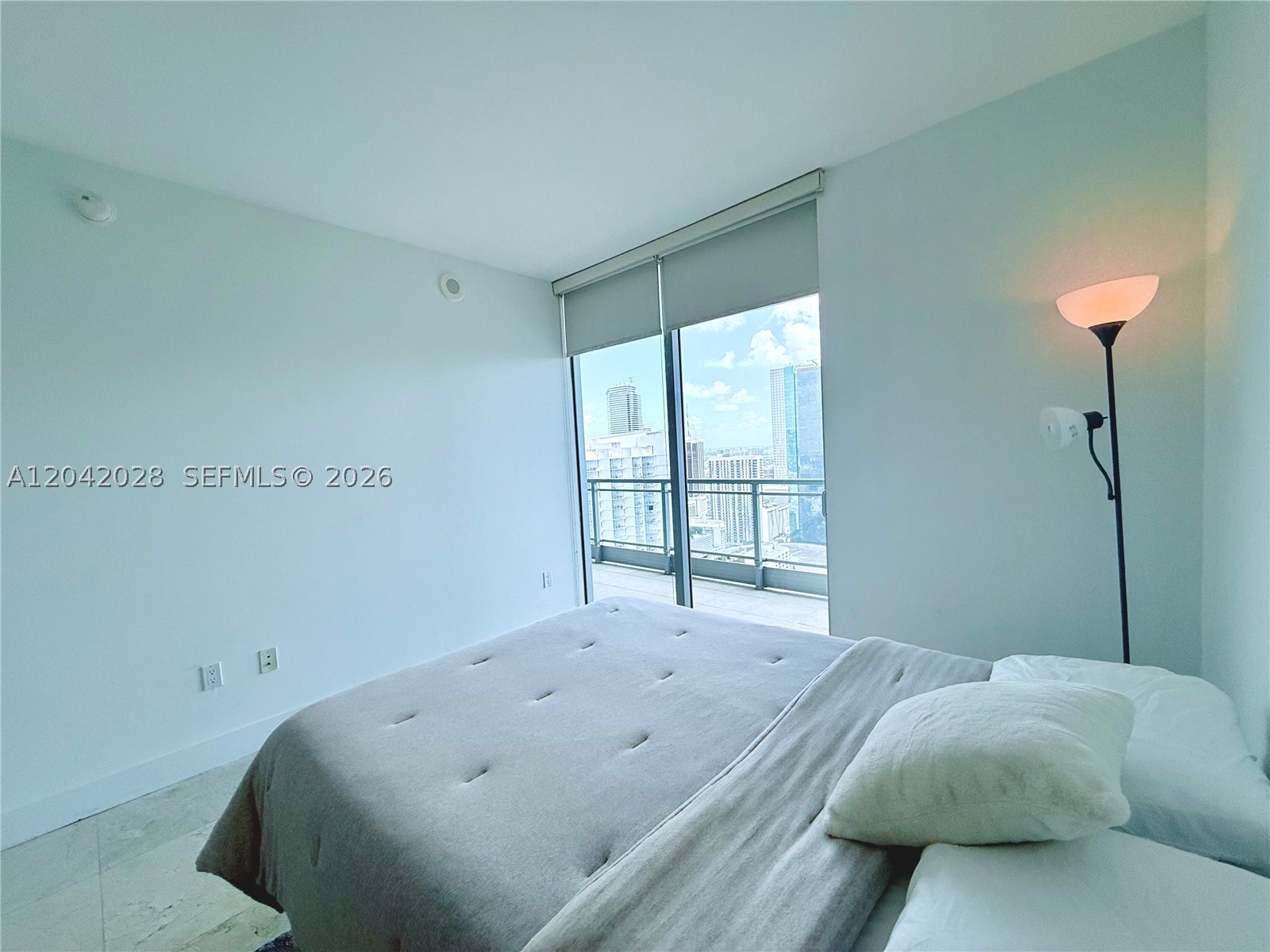 92 SW 3rd St #4311 Miami, FL 33130