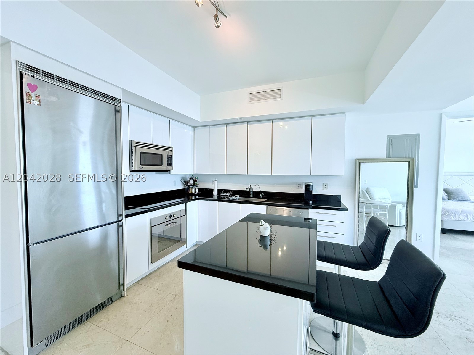92 SW 3rd St #4311 Miami, FL 33130