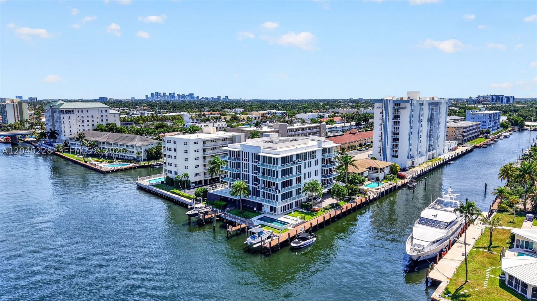 2895 NE 33rd Ct #3A Fort Lauderdale, FL 33306