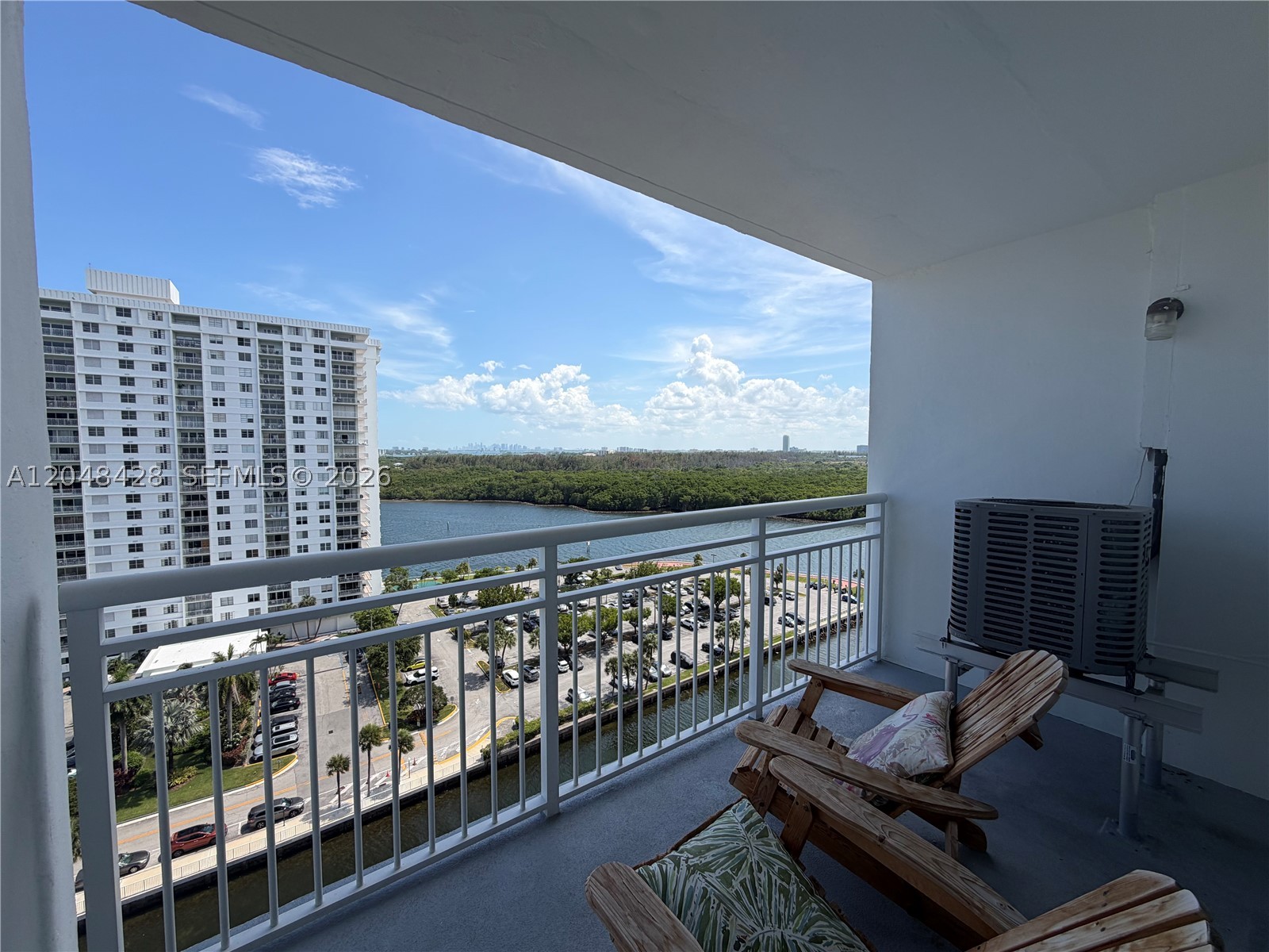 400 Kings Pt Dr #1522