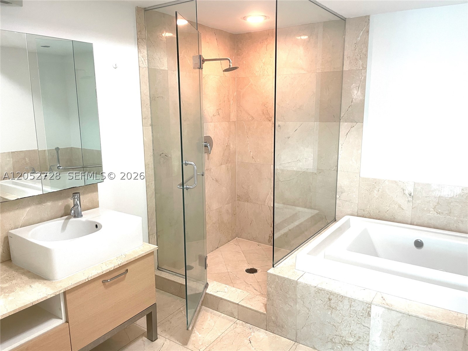image Emerald at Brickell14