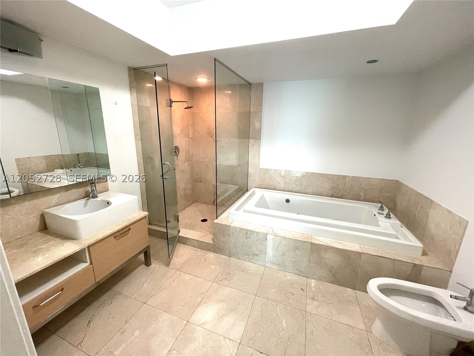 image Emerald at Brickell17