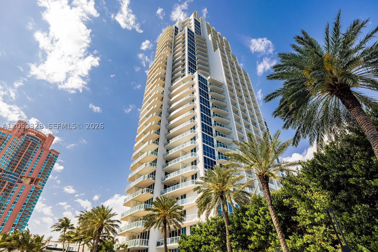 50 S Pointe Dr #510 Miami Beach, FL 33139