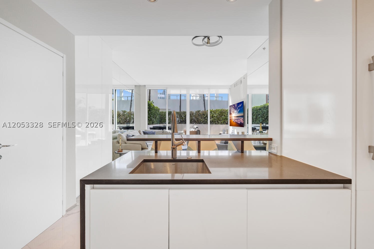 50 S Pointe Dr #510 Miami Beach, FL 33139
