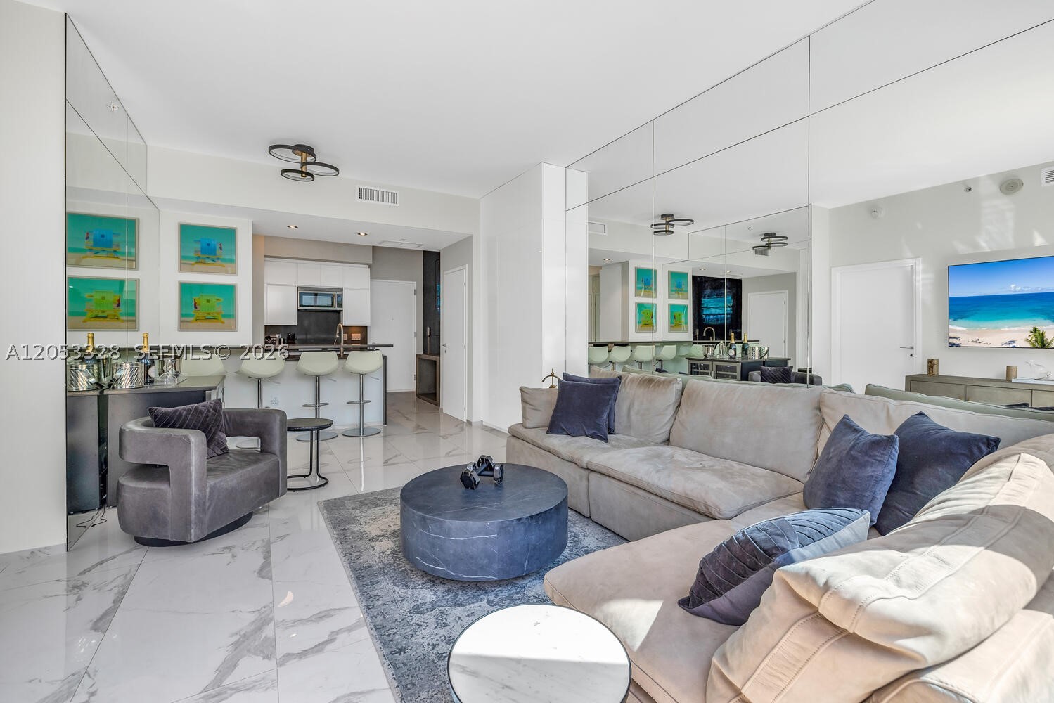 50 S Pointe Dr #510 Miami Beach, FL 33139