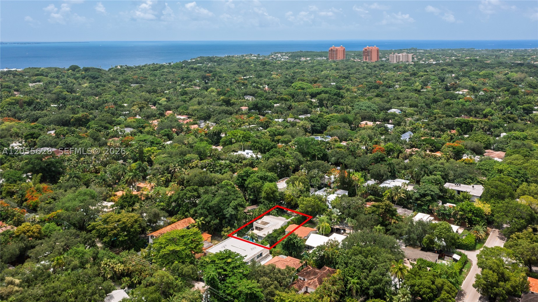 4155 Pamona Ave Miami, FL 33133