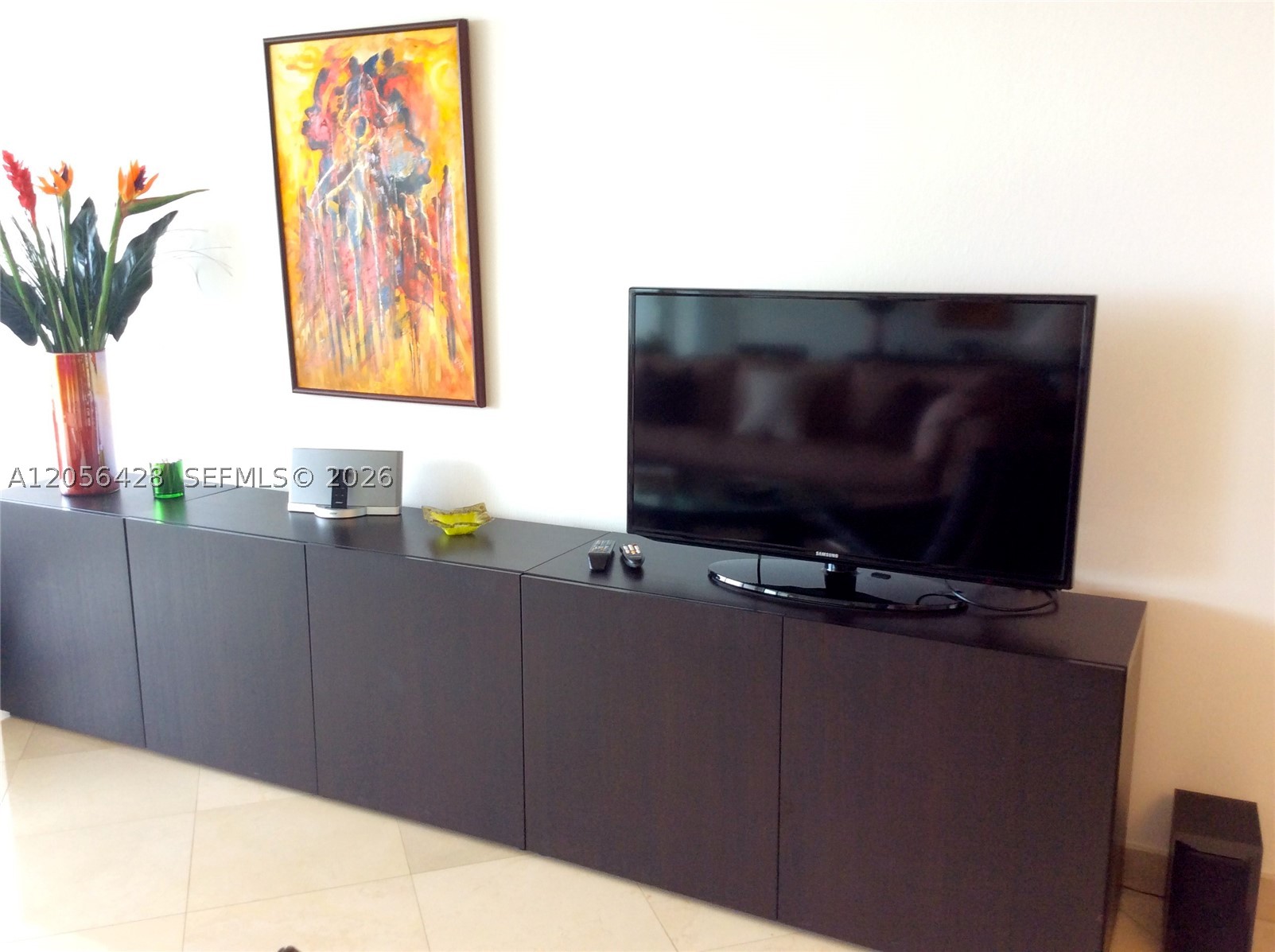 image Commodore Club West6