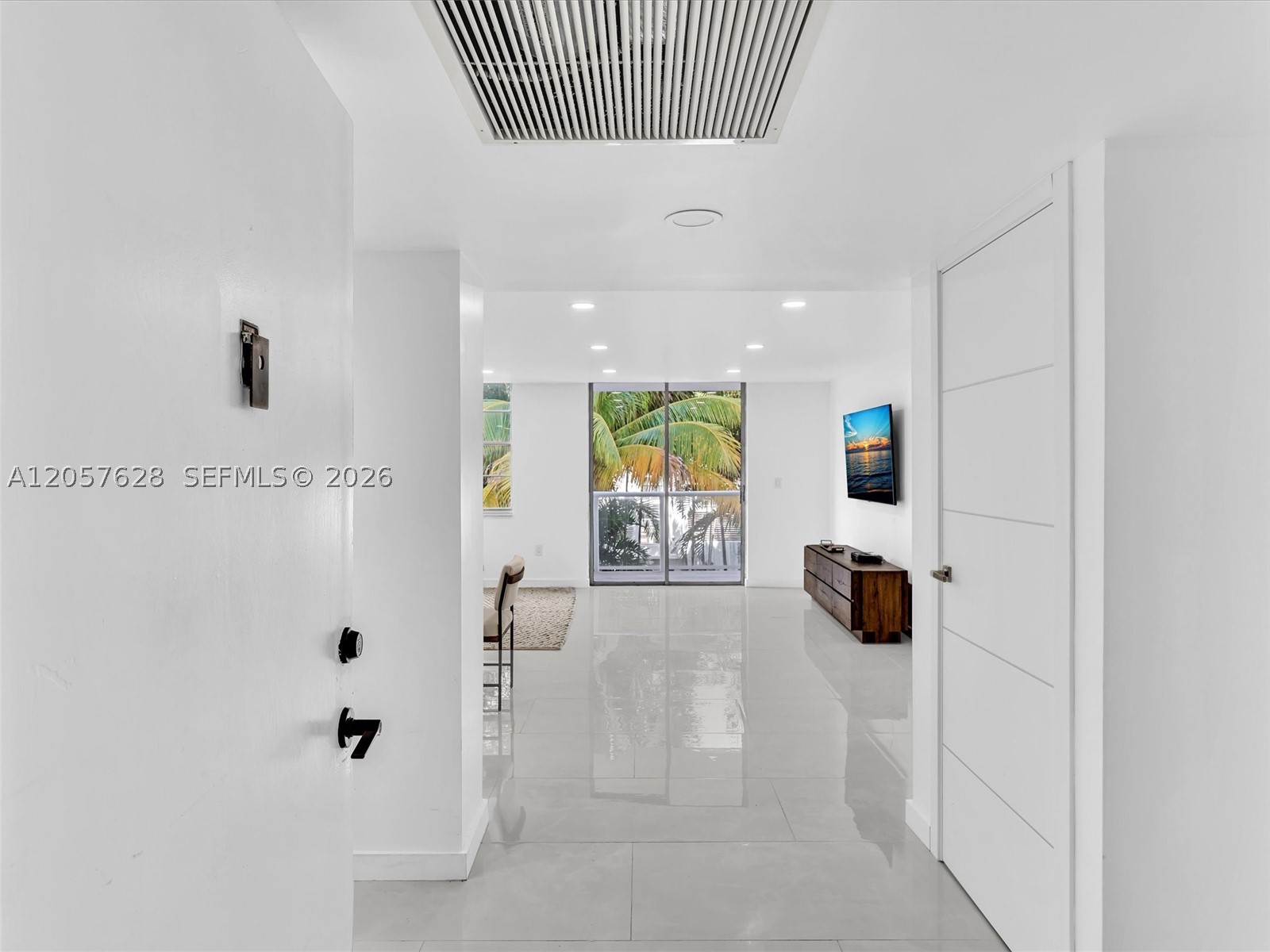10000 W Bay Hbr Dr #201