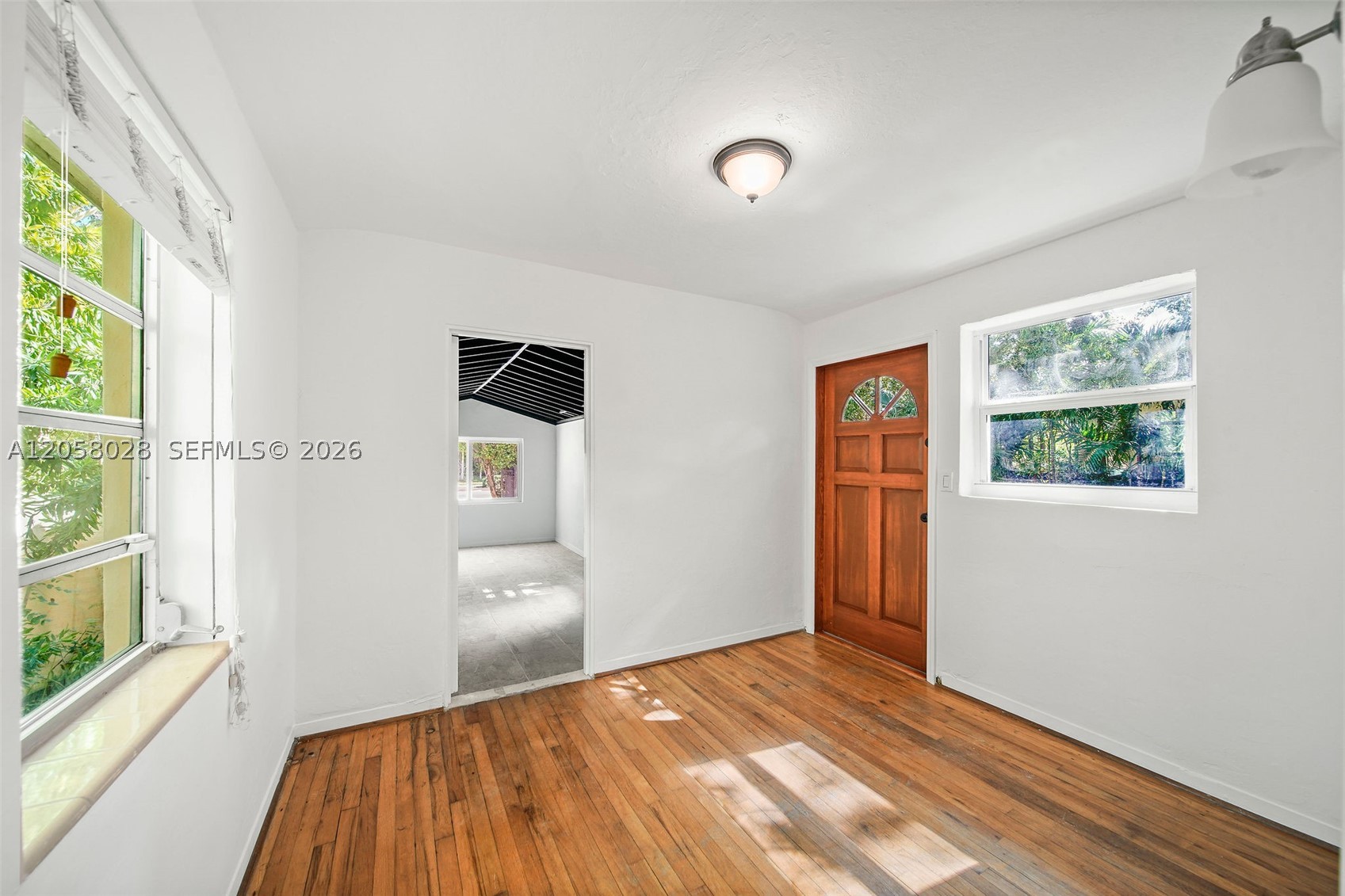 5842 Alton Rd Miami Beach, FL 33140