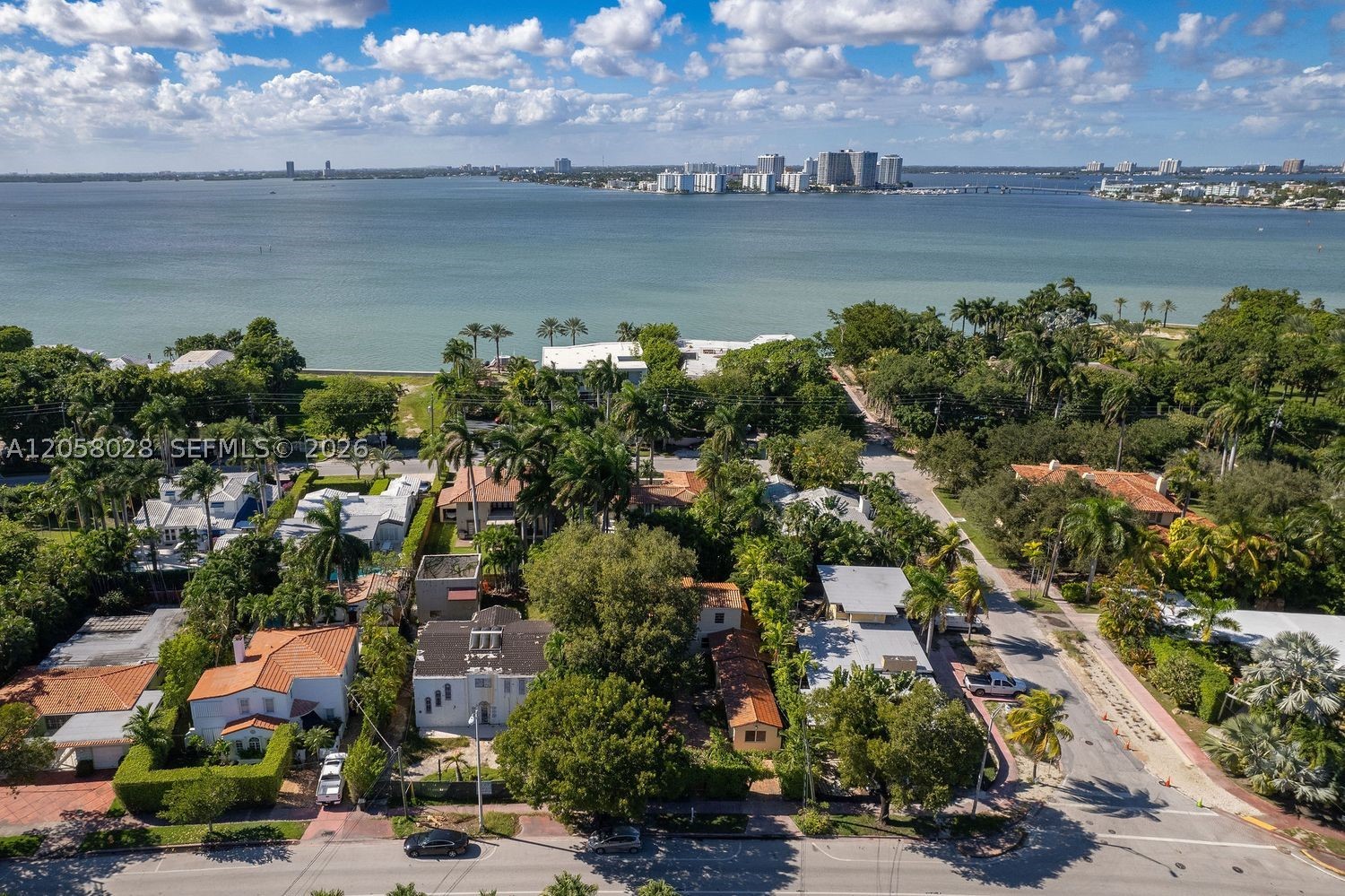 5842 Alton Rd Miami Beach, FL 33140