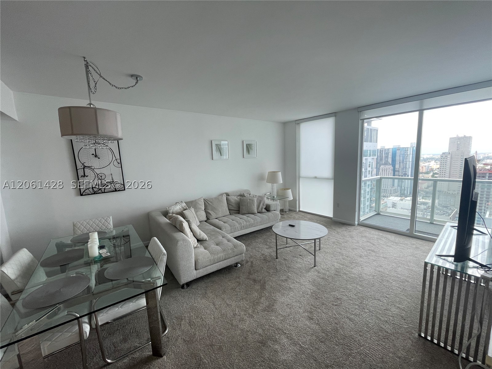 253 NE 2nd St #3806