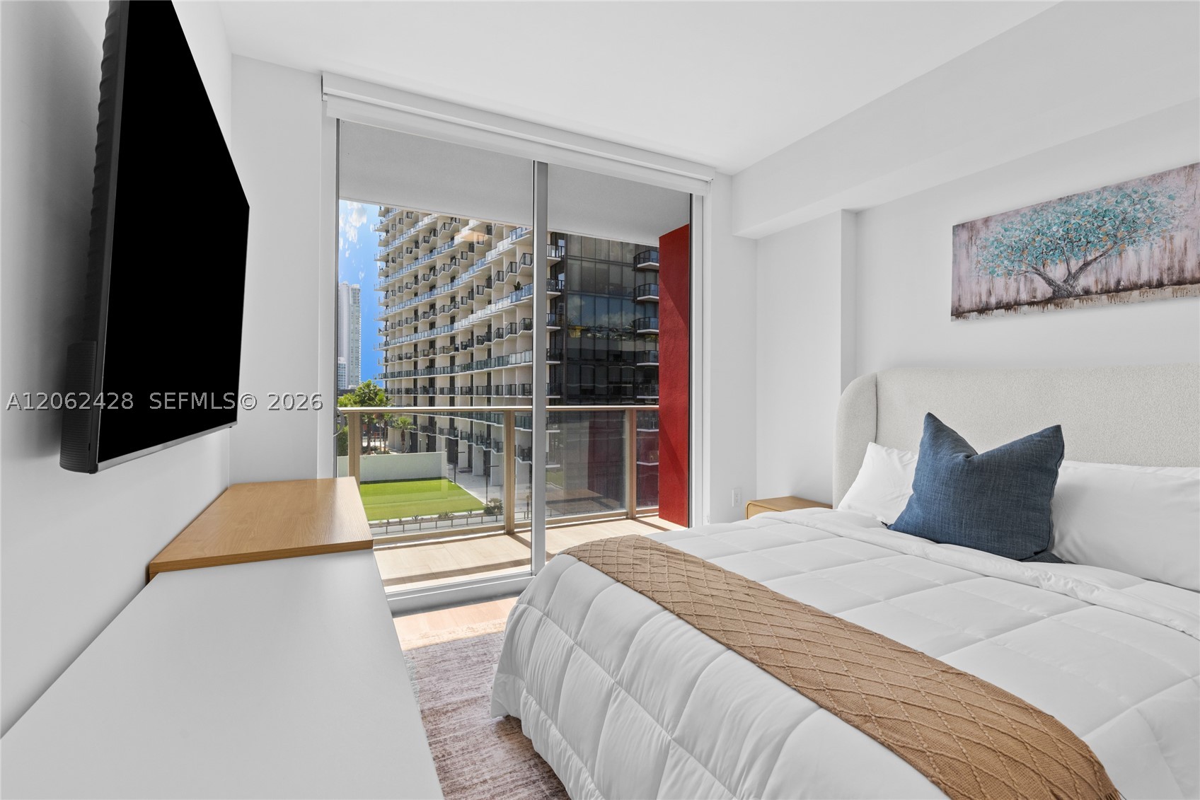 image The Standard Residences Midtown Miami10