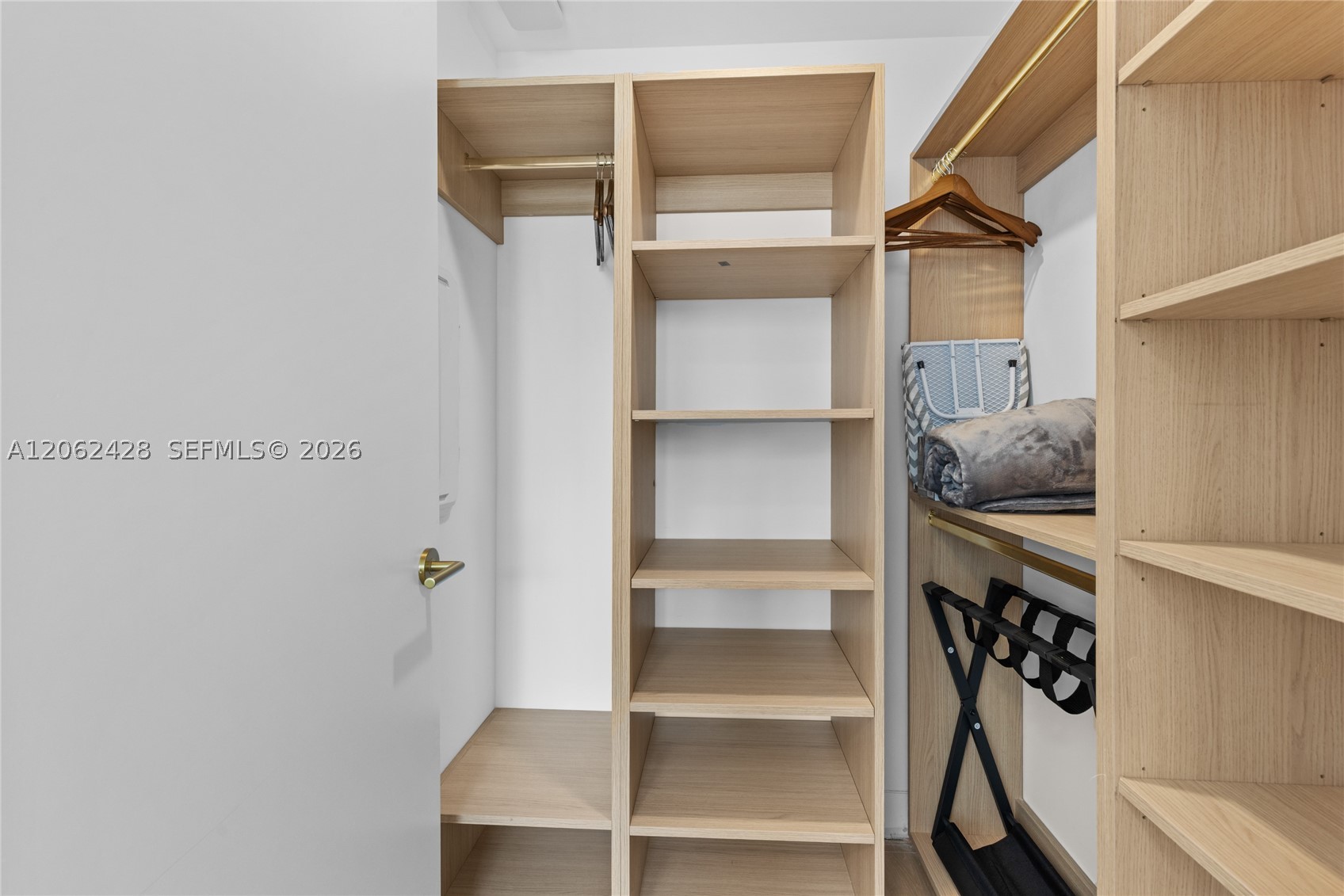 image The Standard Residences Midtown Miami11