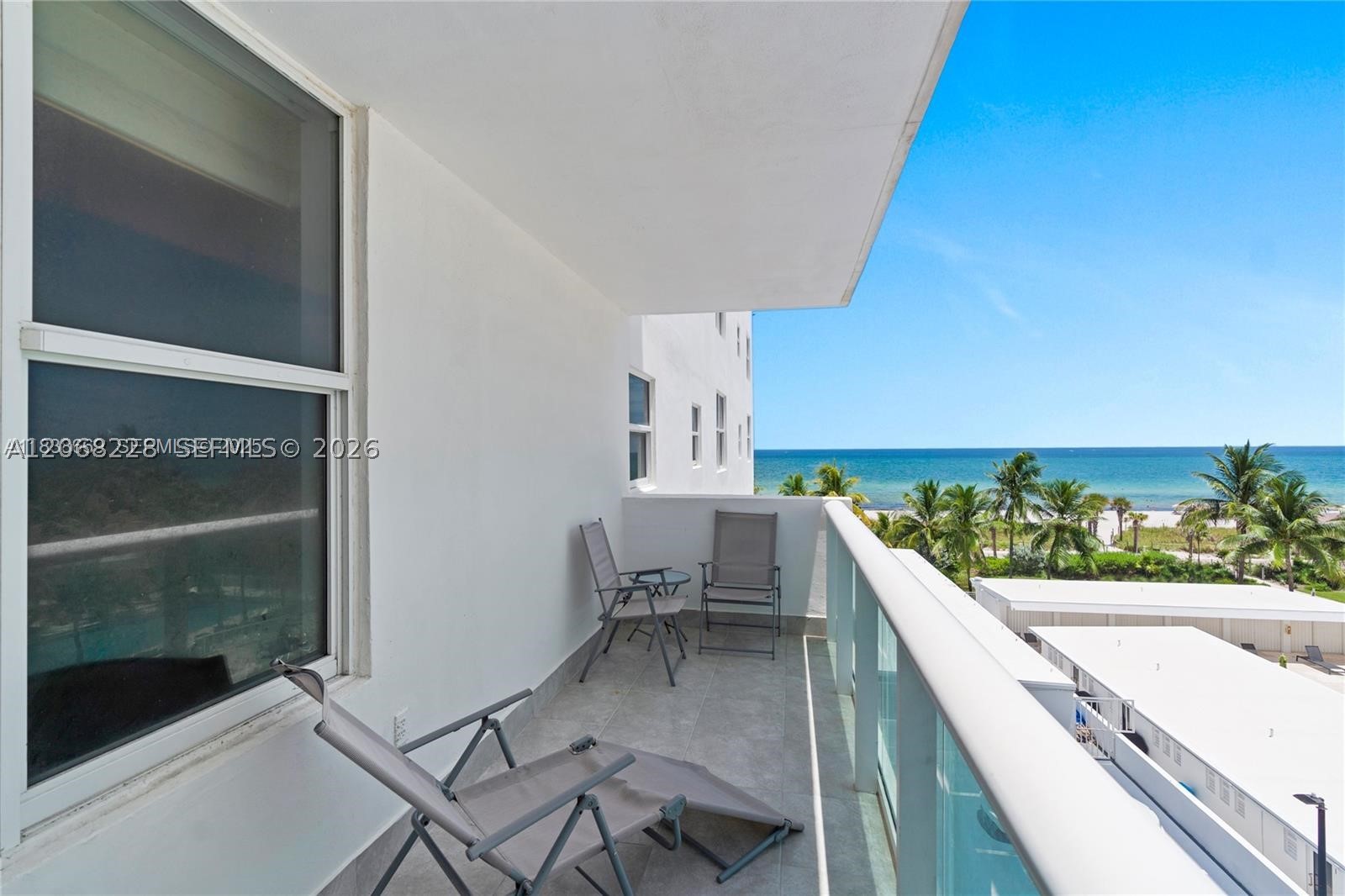 5001 Collins Ave #4G