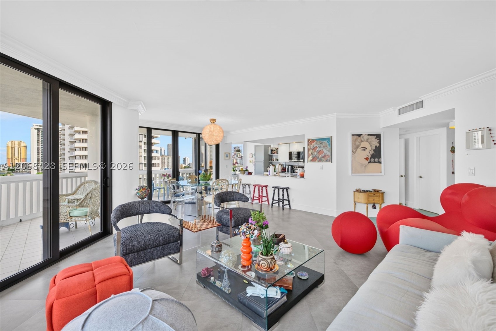 1000 Island Blvd #1204