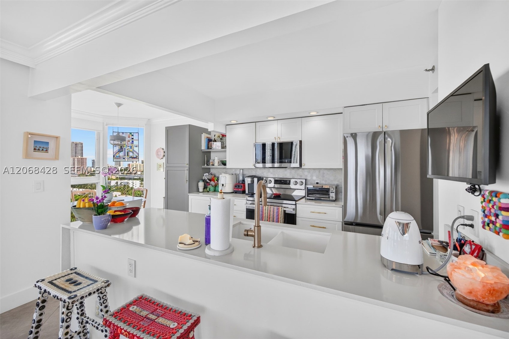 1000 Island Blvd #1204 Aventura, FL 33160
