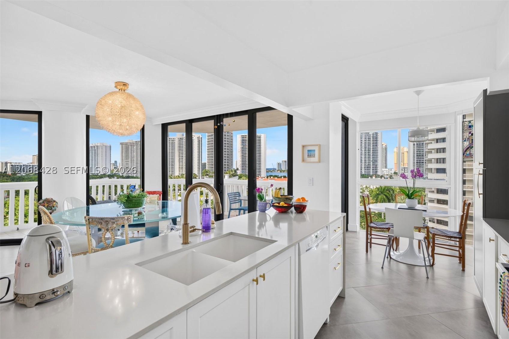 1000 Island Blvd #1204 Aventura, FL 33160
