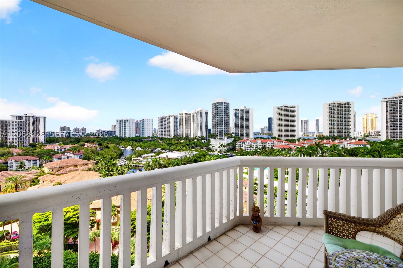 1000 Island Blvd #1204 Aventura, FL 33160
