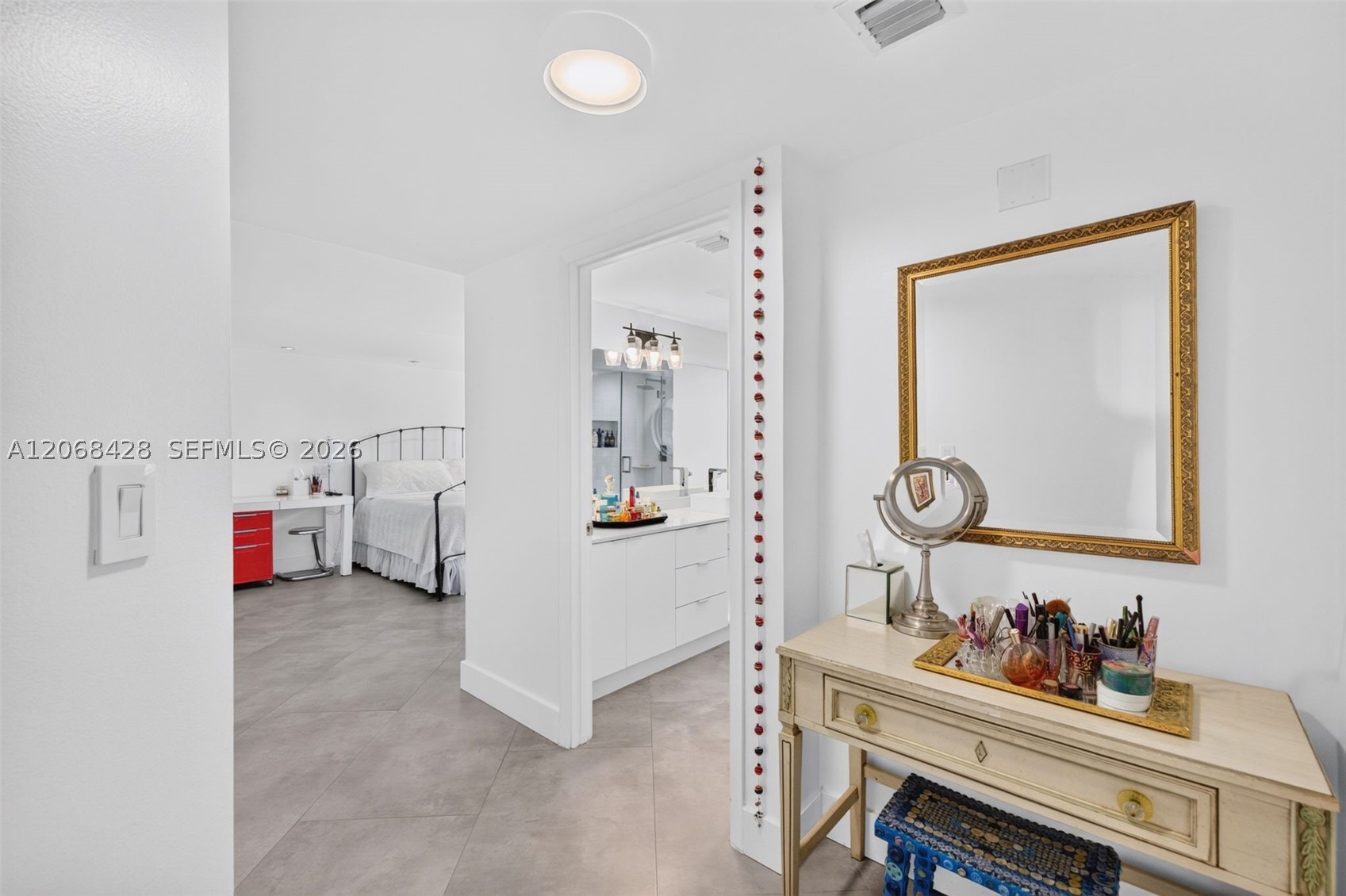 1000 Island Blvd #1204 Aventura, FL 33160