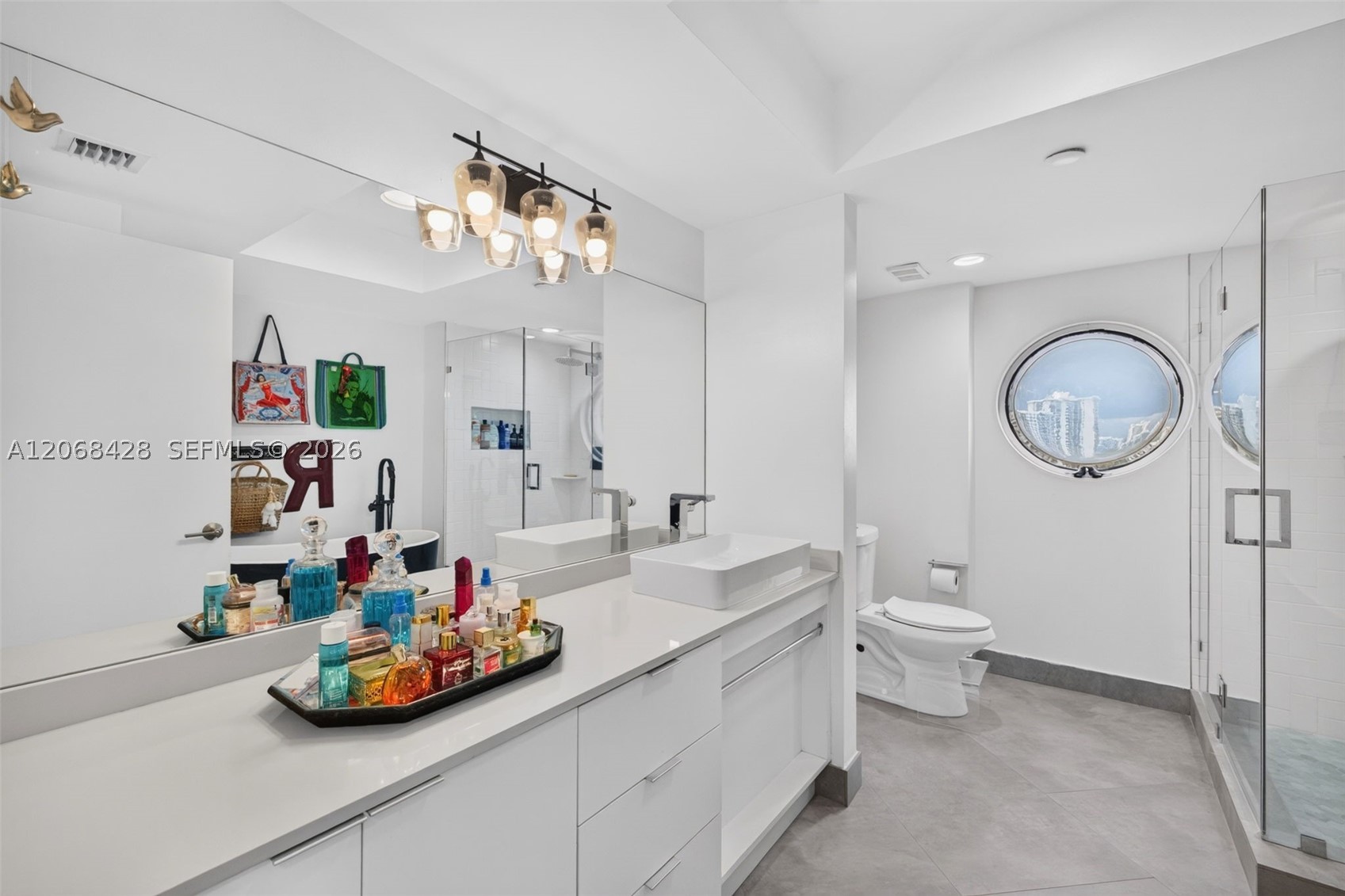 1000 Island Blvd #1204 Aventura, FL 33160