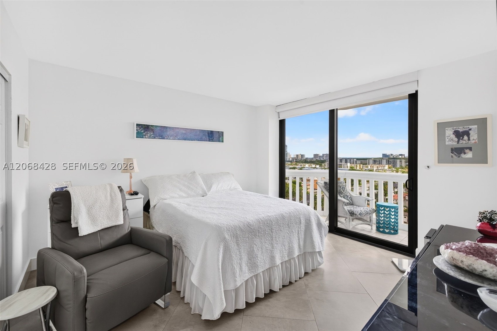 1000 Island Blvd #1204 Aventura, FL 33160