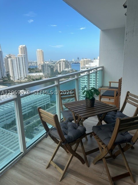 image The Plaza on Brickell East26