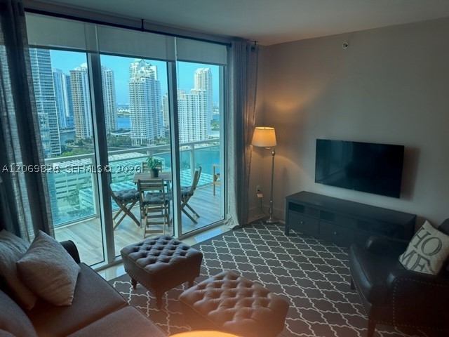 image The Plaza on Brickell East2