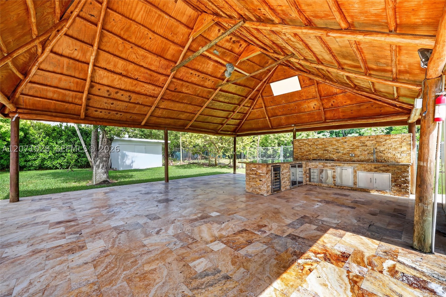10890 SW 95th St Miami, FL 33176