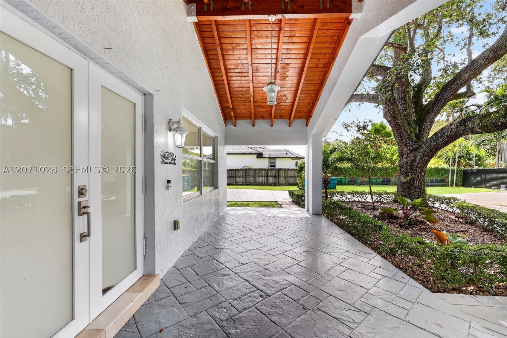 10890 SW 95th St Miami, FL 33176