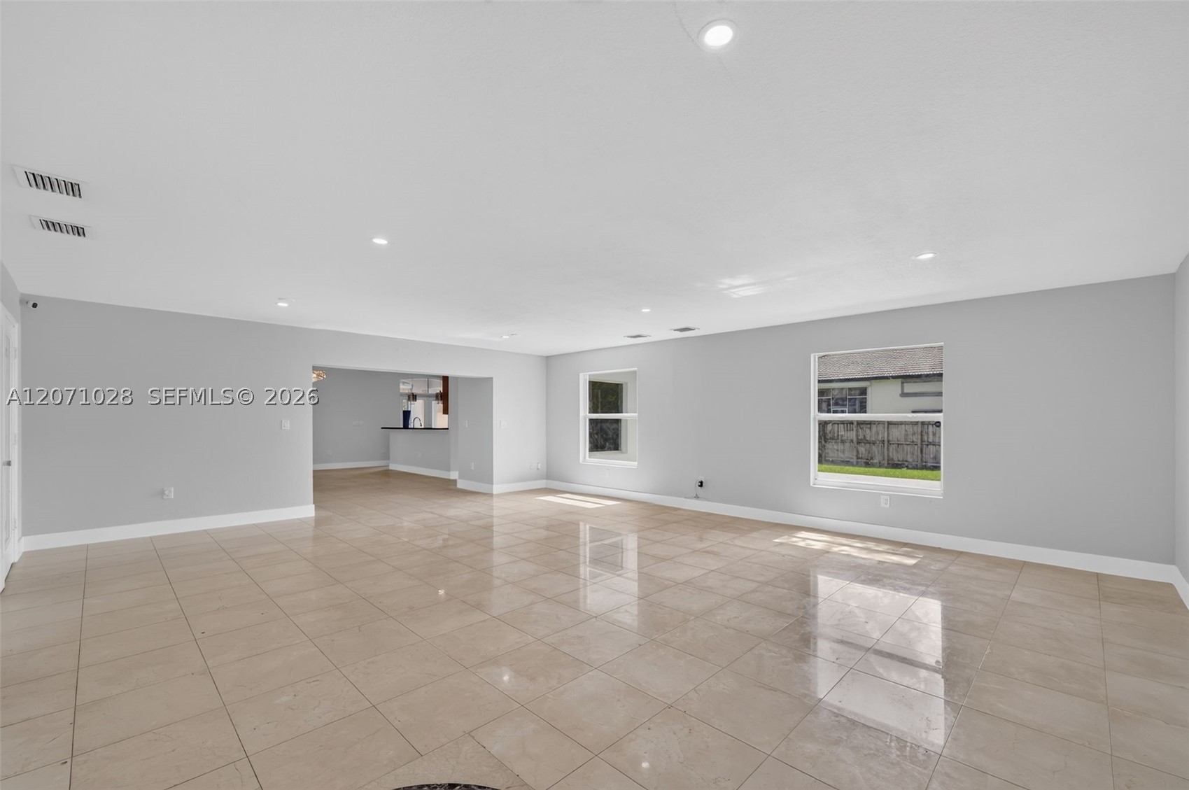10890 SW 95th St Miami, FL 33176