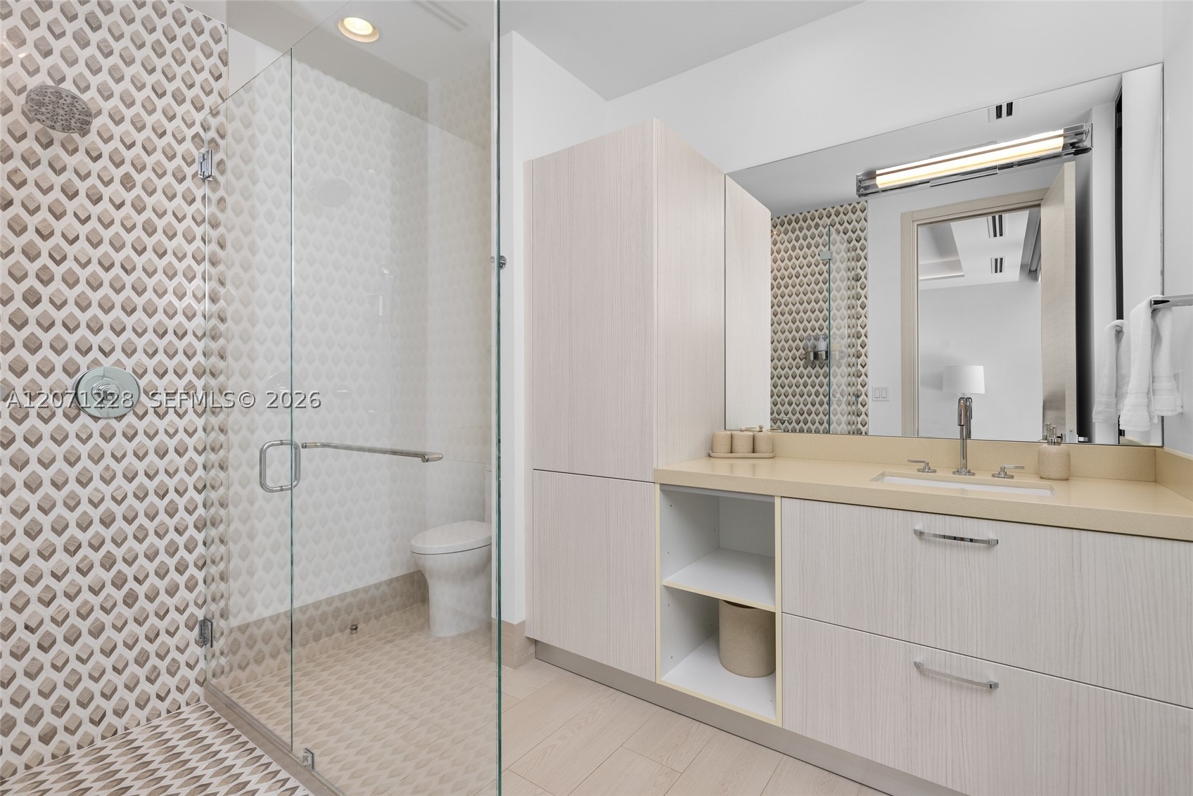 2519 Lucille Dr Fort Lauderdale, FL 33316
