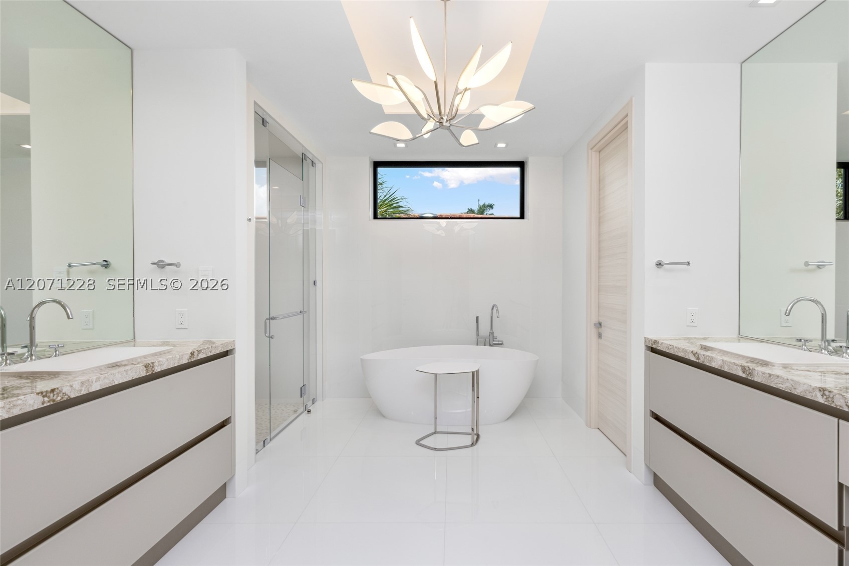 2519 Lucille Dr Fort Lauderdale, FL 33316