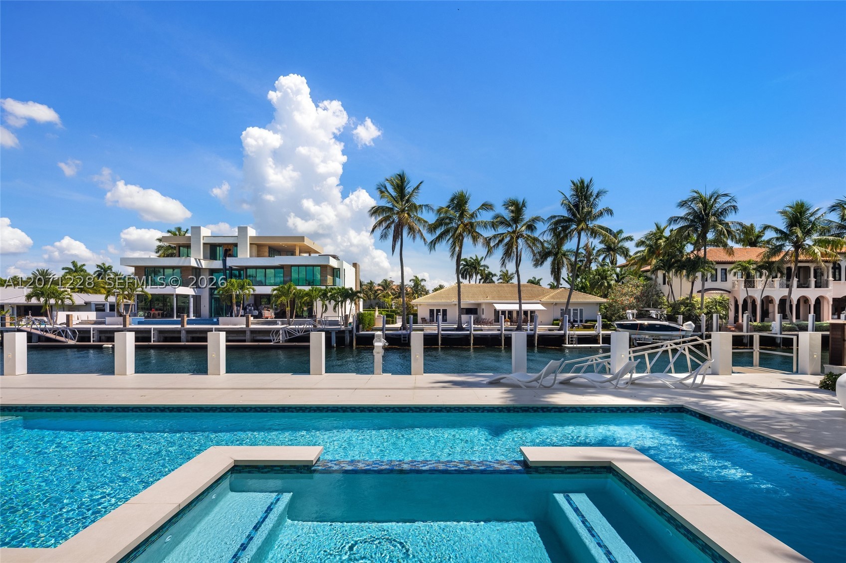 2519 Lucille Dr Fort Lauderdale, FL 33316