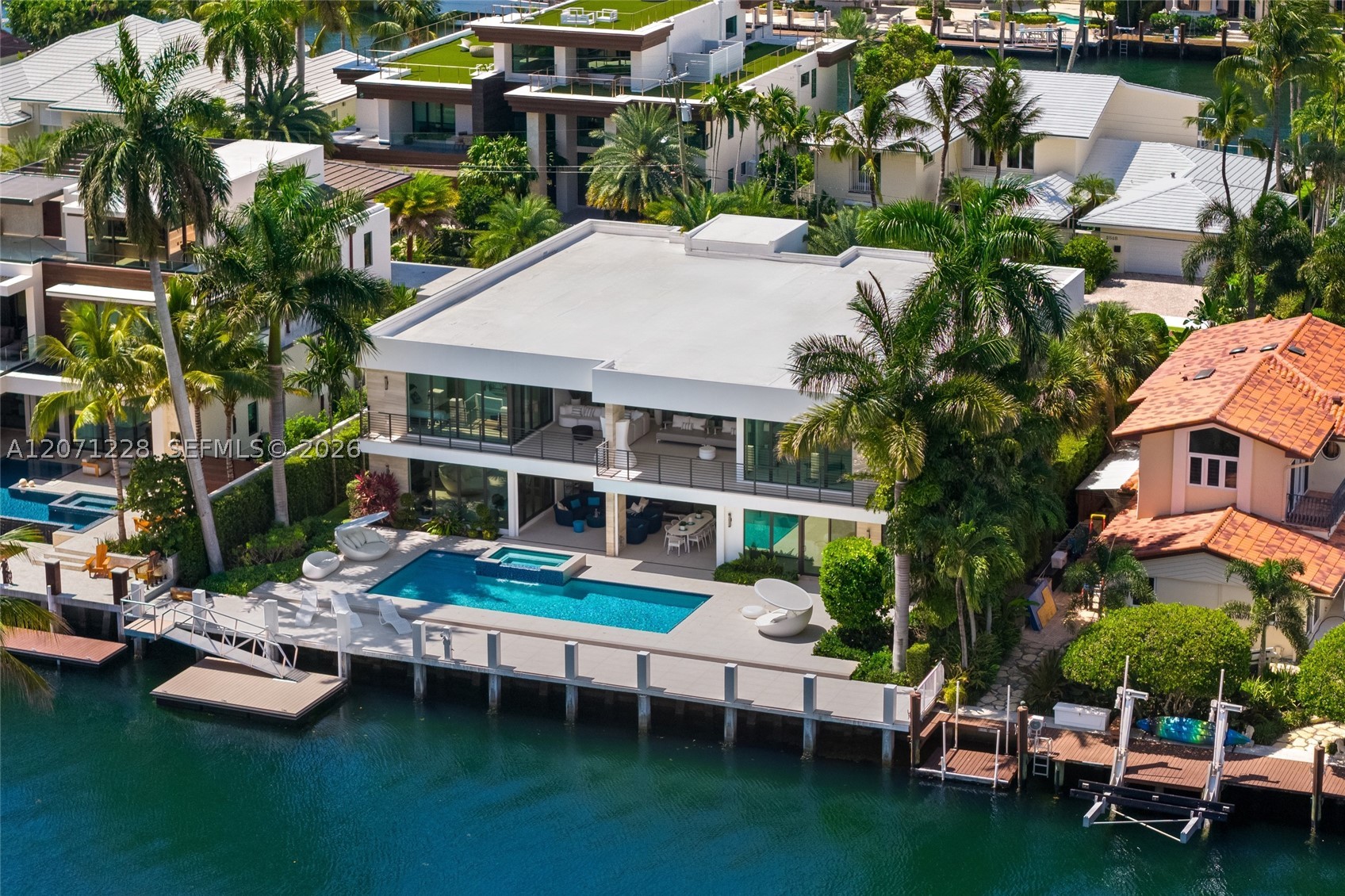 2519 Lucille Dr Fort Lauderdale, FL 33316