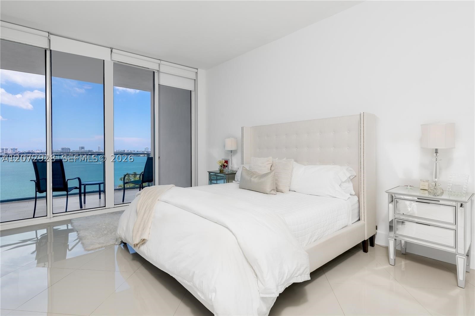 image Paramount Bay9