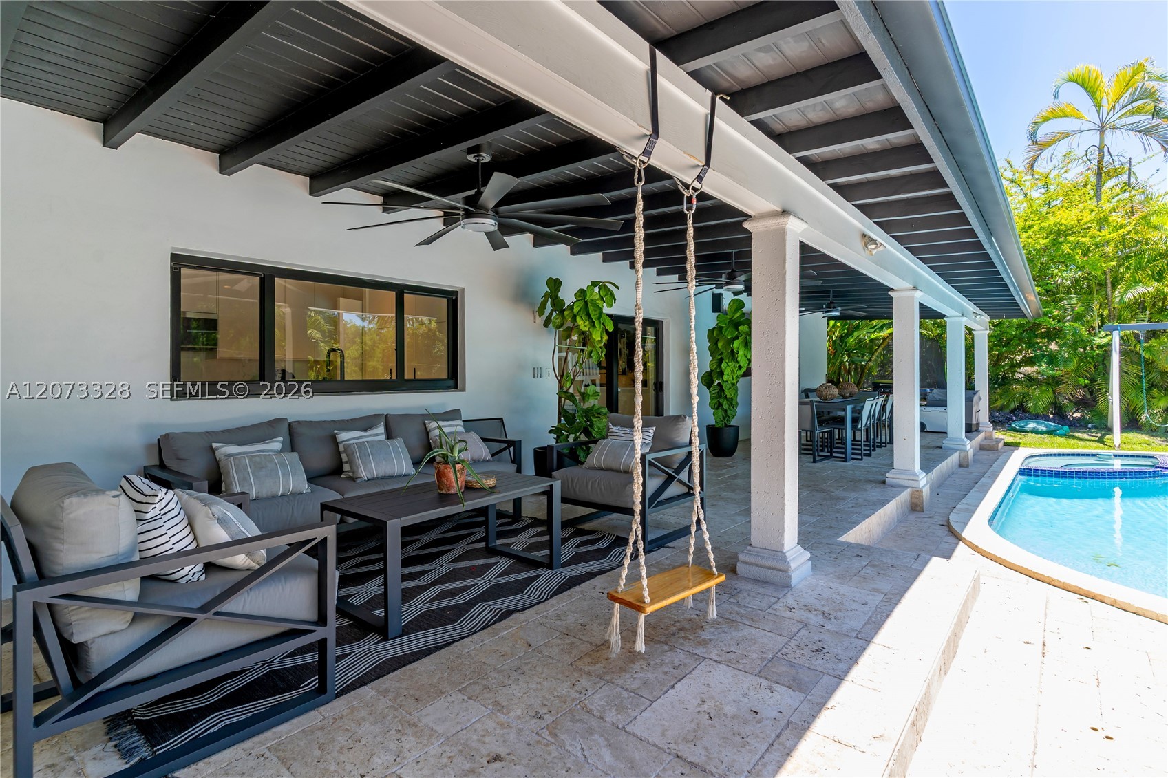 13400 SW 70th Ave Pinecrest, FL 33156