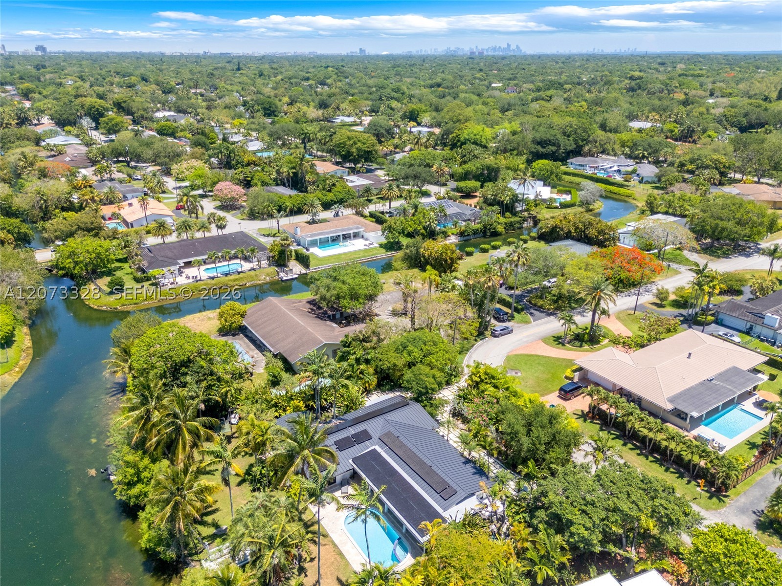 13400 SW 70th Ave Pinecrest, FL 33156