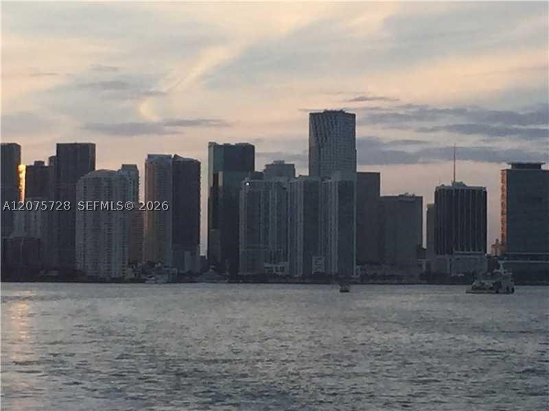 image 50 Biscayne3