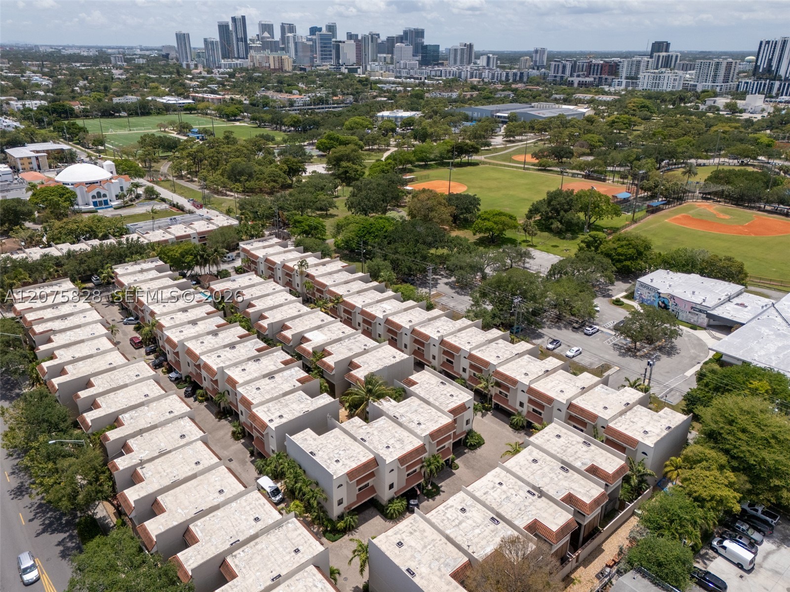1401 NE 9th St #26 Fort Lauderdale, FL 33304