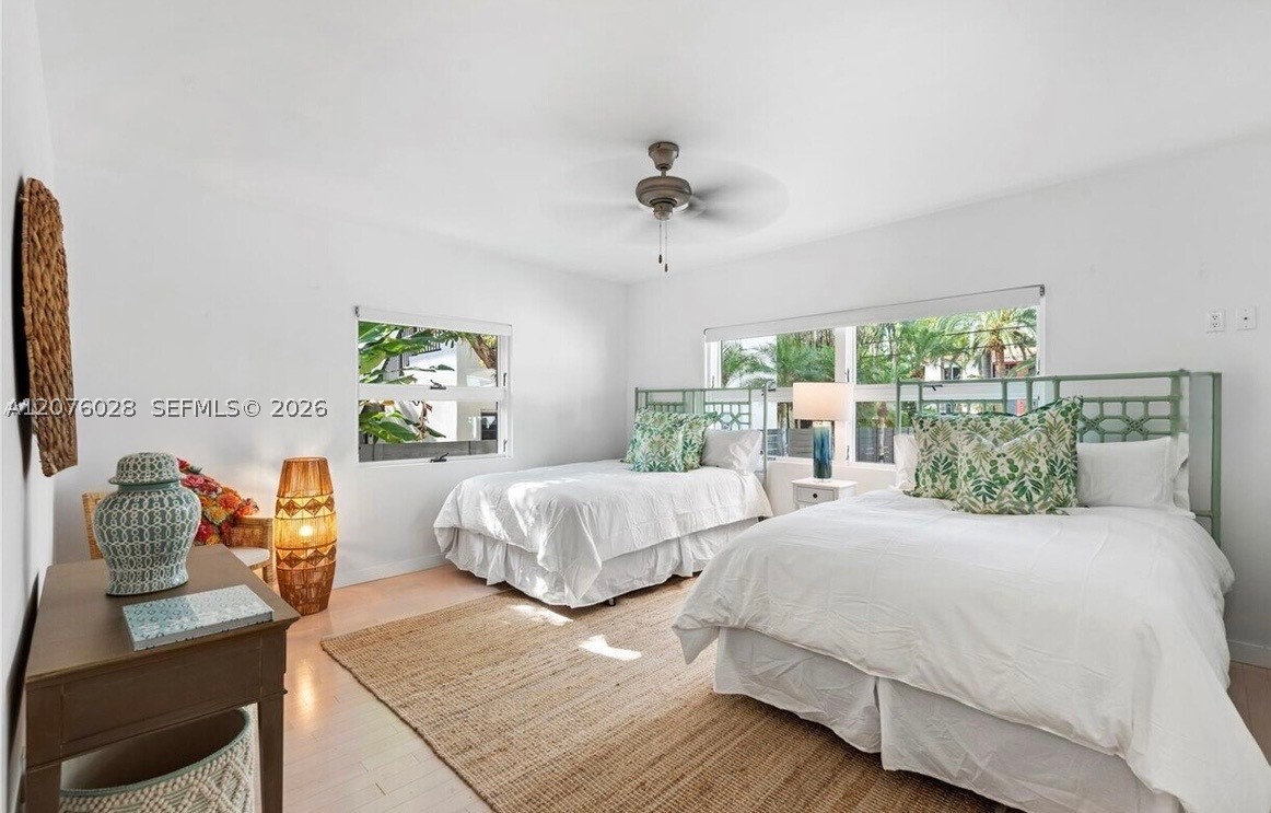 1025 Belle Meade Is Dr Miami, FL 33138