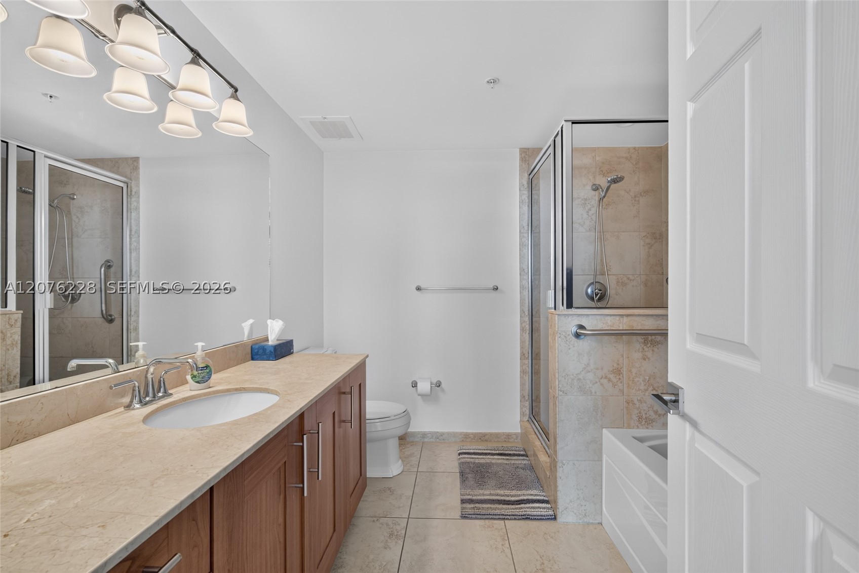 1300 Ponce De Leon Blvd #405 Coral Gables, FL 33134