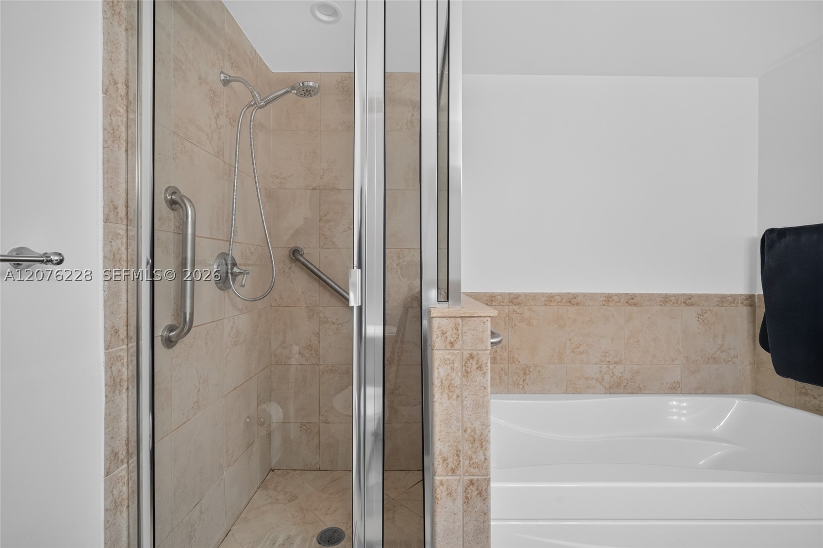 1300 Ponce De Leon Blvd #405 Coral Gables, FL 33134