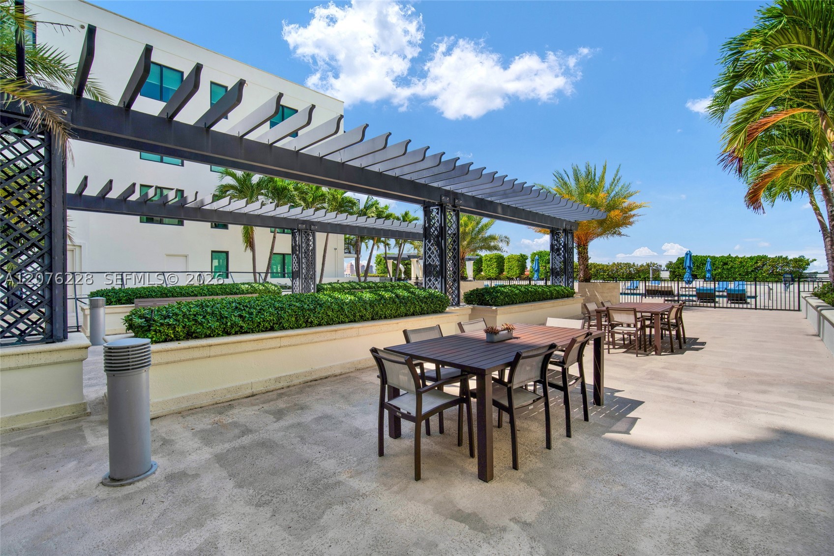 1300 Ponce De Leon Blvd #405 Coral Gables, FL 33134