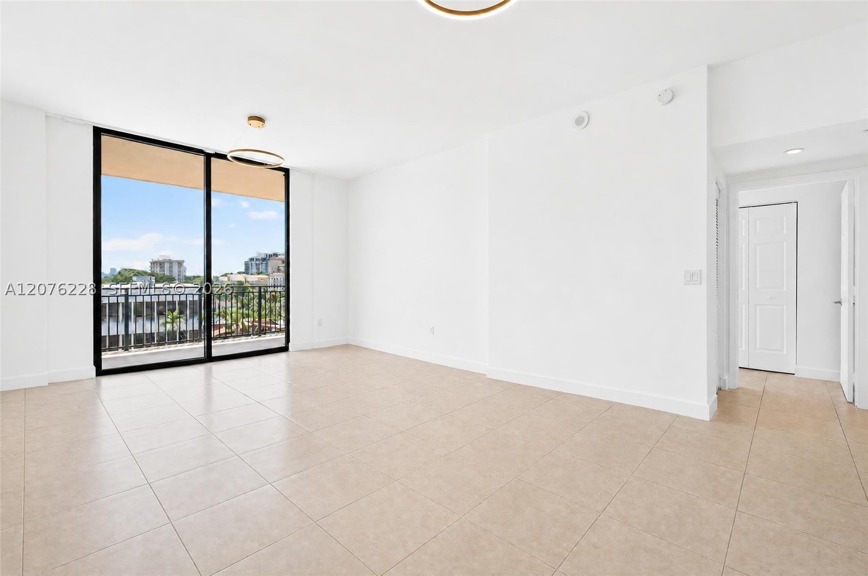 1300 Ponce De Leon Blvd #405 Coral Gables, FL 33134
