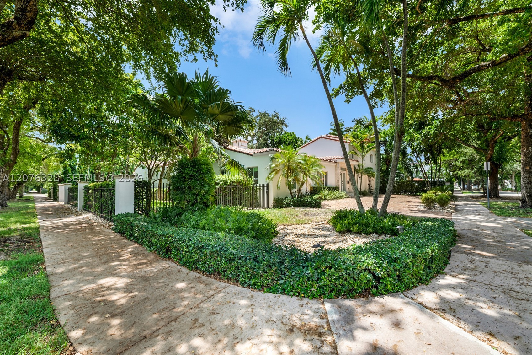 100 Sarto Ave Coral Gables, FL 33134