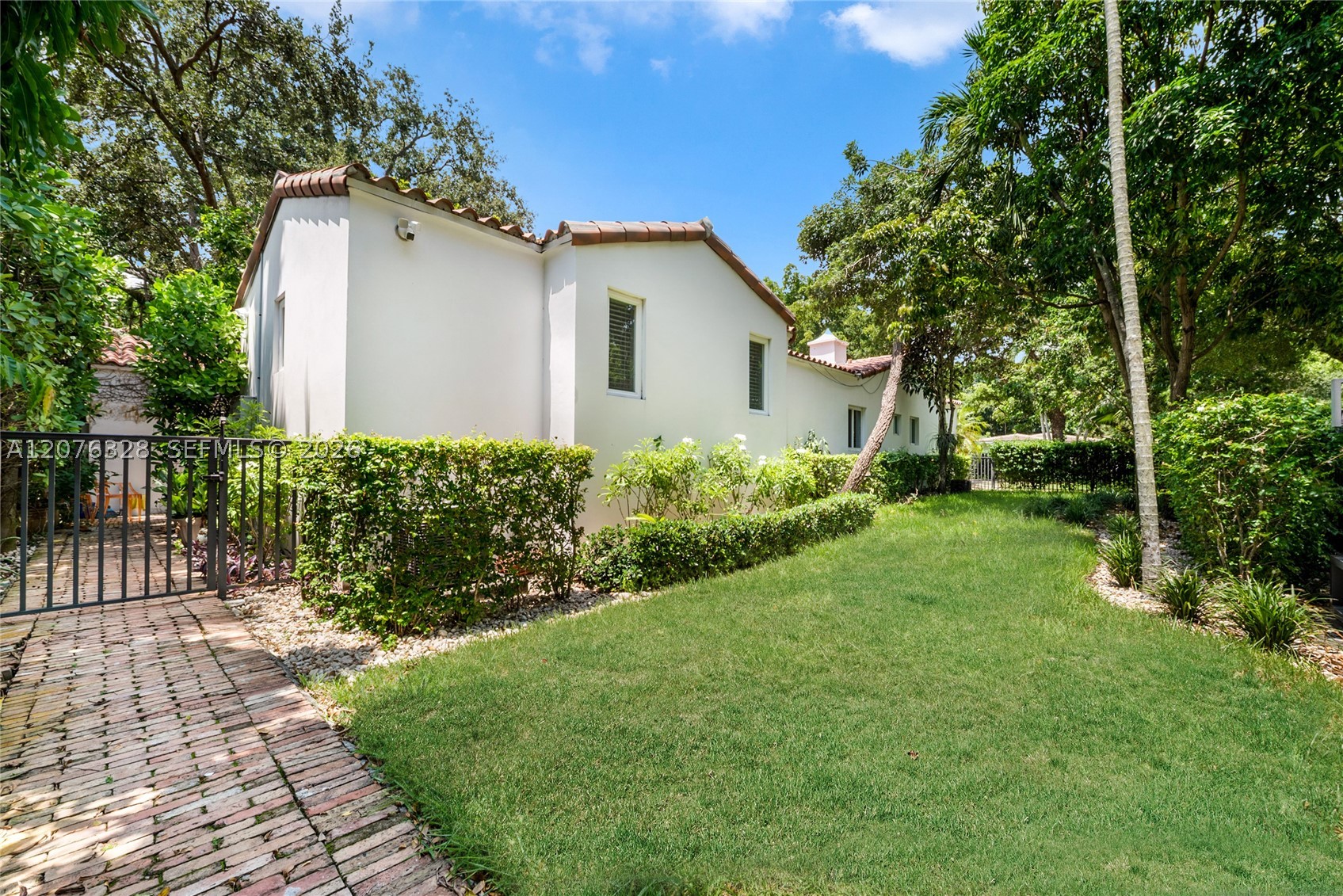 100 Sarto Ave Coral Gables, FL 33134