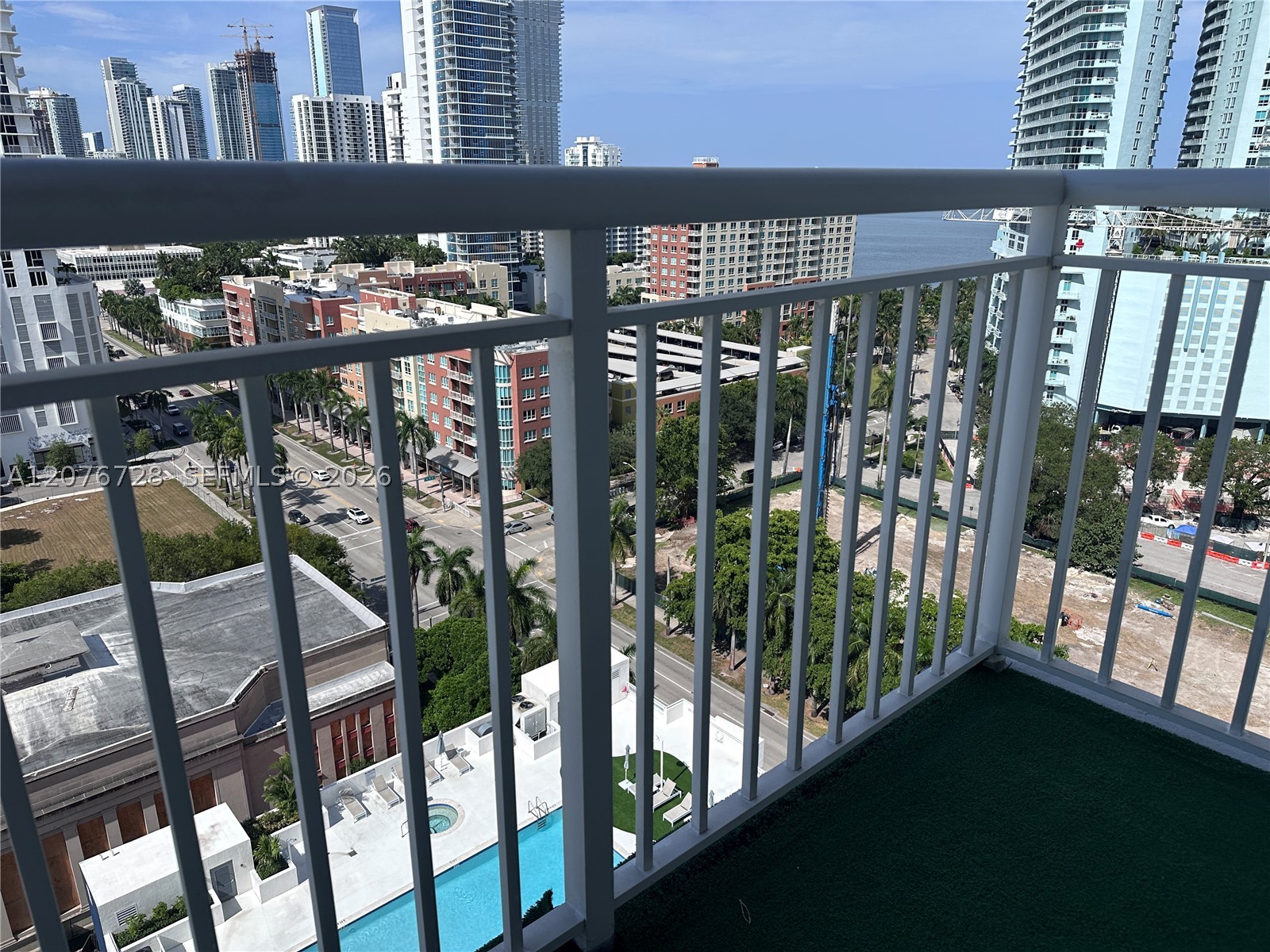 image 1800 Biscayne Plaza26