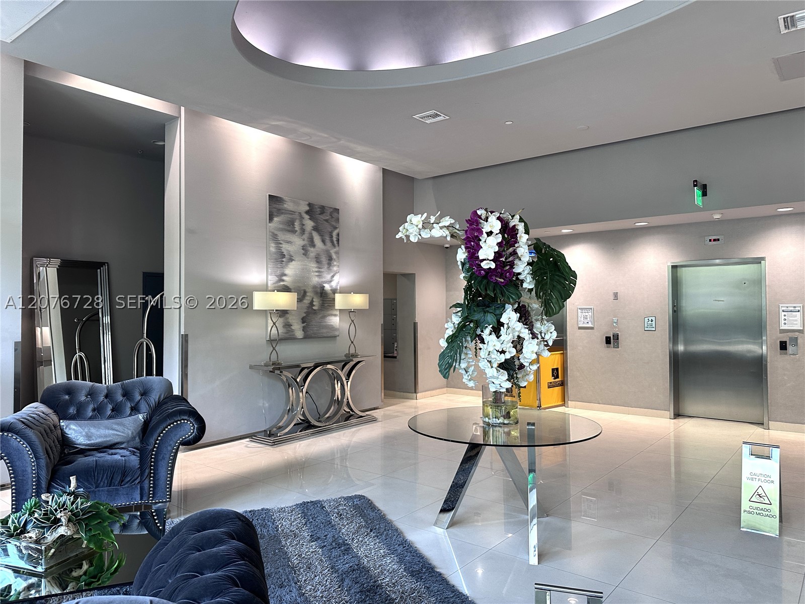 image 1800 Biscayne Plaza4