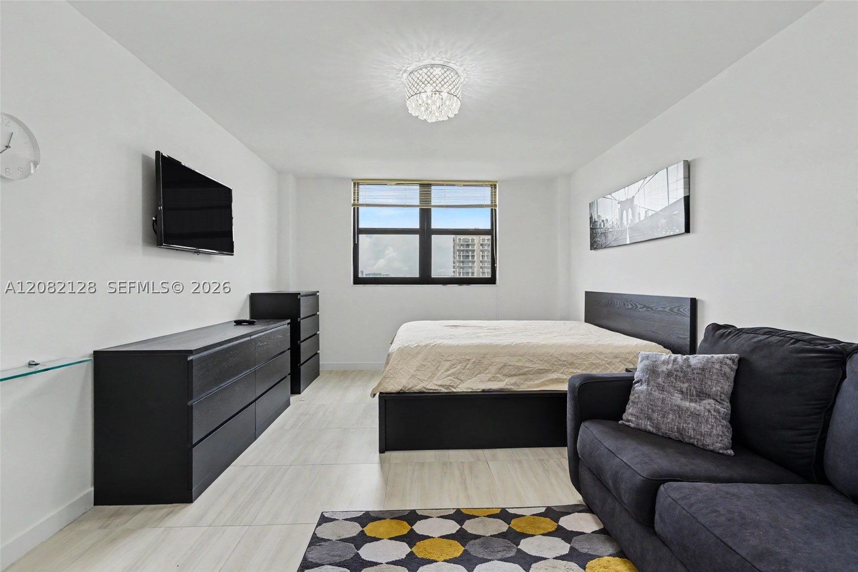 image Winston Towers 60042